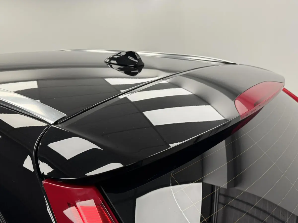 2.4 D5 Plug-In Hybrid Polestar Automaat-Trekhaak-Panoramadak-Navigatie-Cr.contr-Clima-Camera-Parkeersensoren-Stoelverwarming-Leder-Lm19''velgen