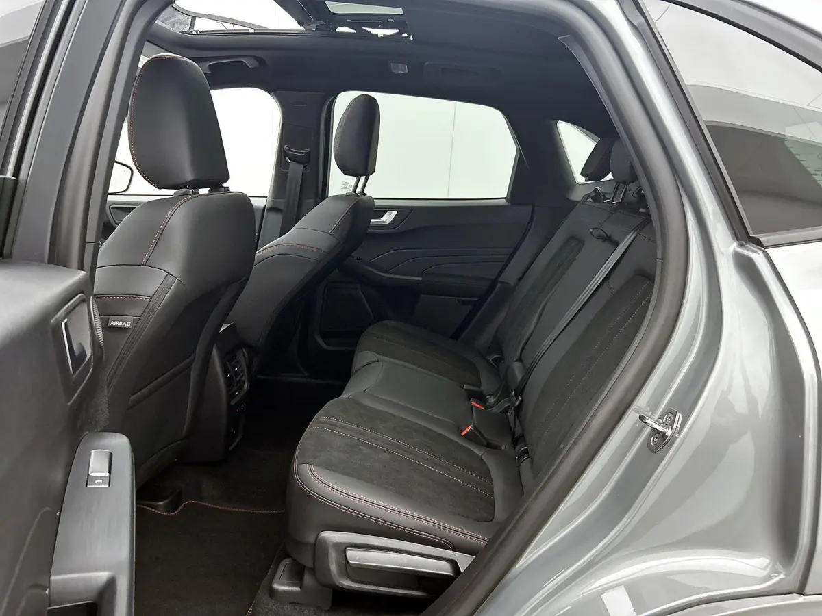 2.5 PHEV ST-Line X | Panoramadak | Afneembare Trekhaak 2100KG | Winterpakket | Elektrische Achterklep | VOL!