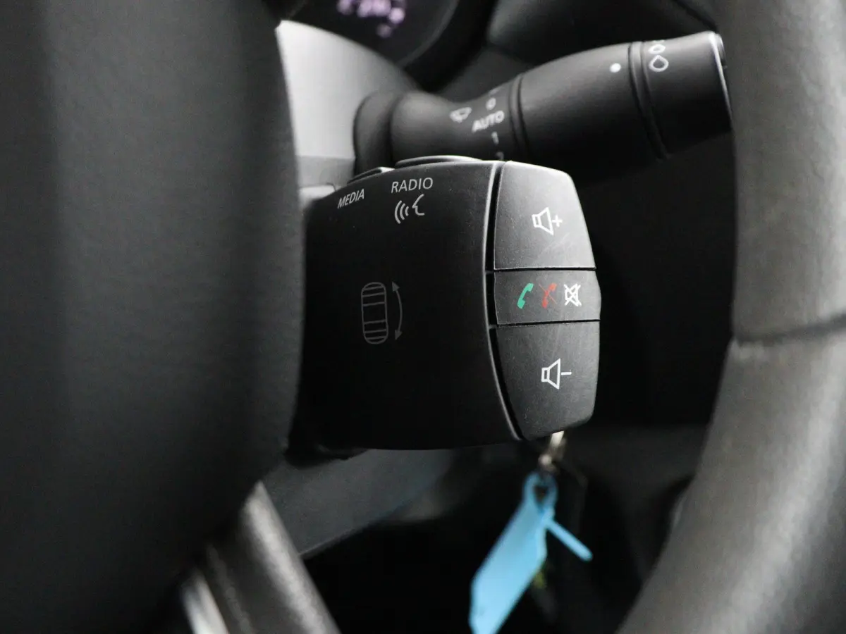 T35 L2H2 FWD dCi 135 GB Work Edition | Trekhaak | Navigatie | Parkeercamera |