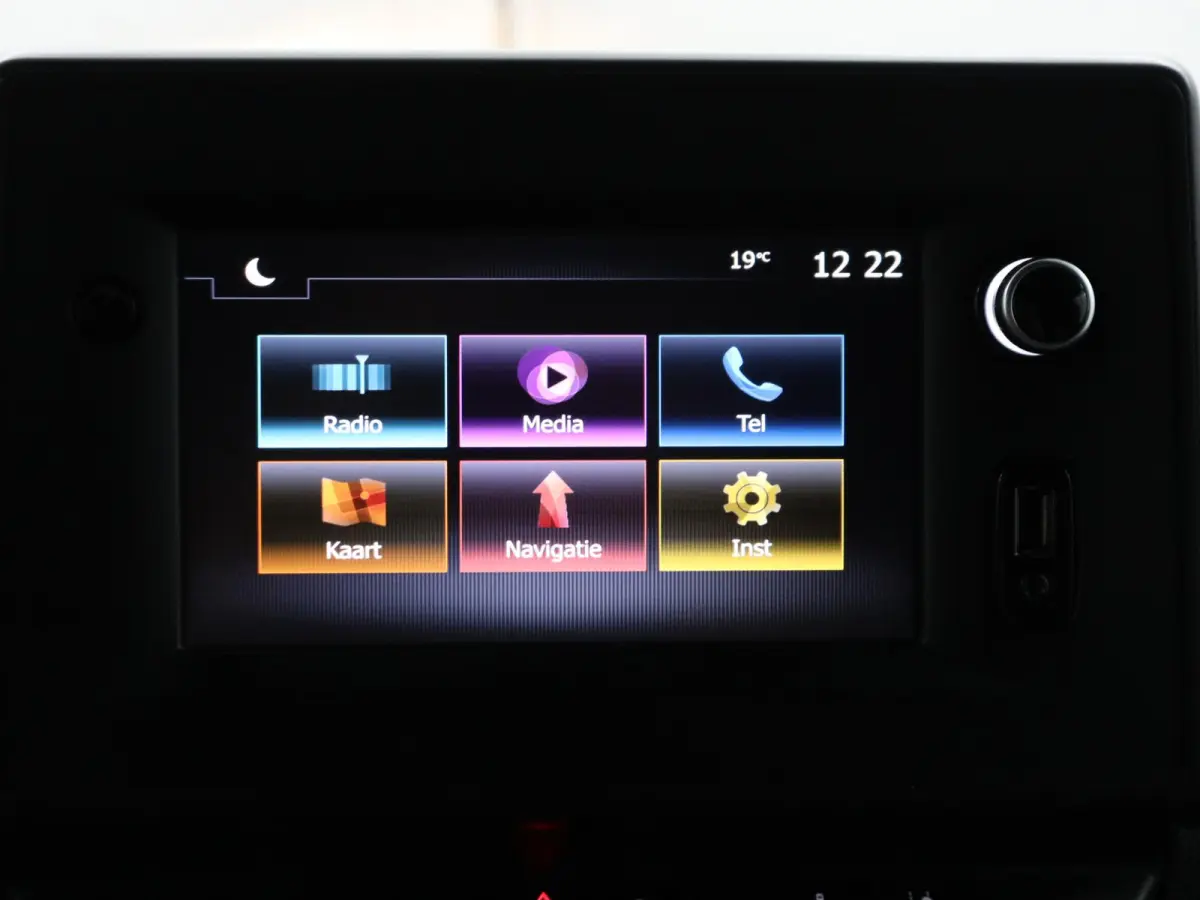 T35 L2H2 FWD dCi 135 GB Work Edition | Trekhaak | Navigatie | Parkeercamera |