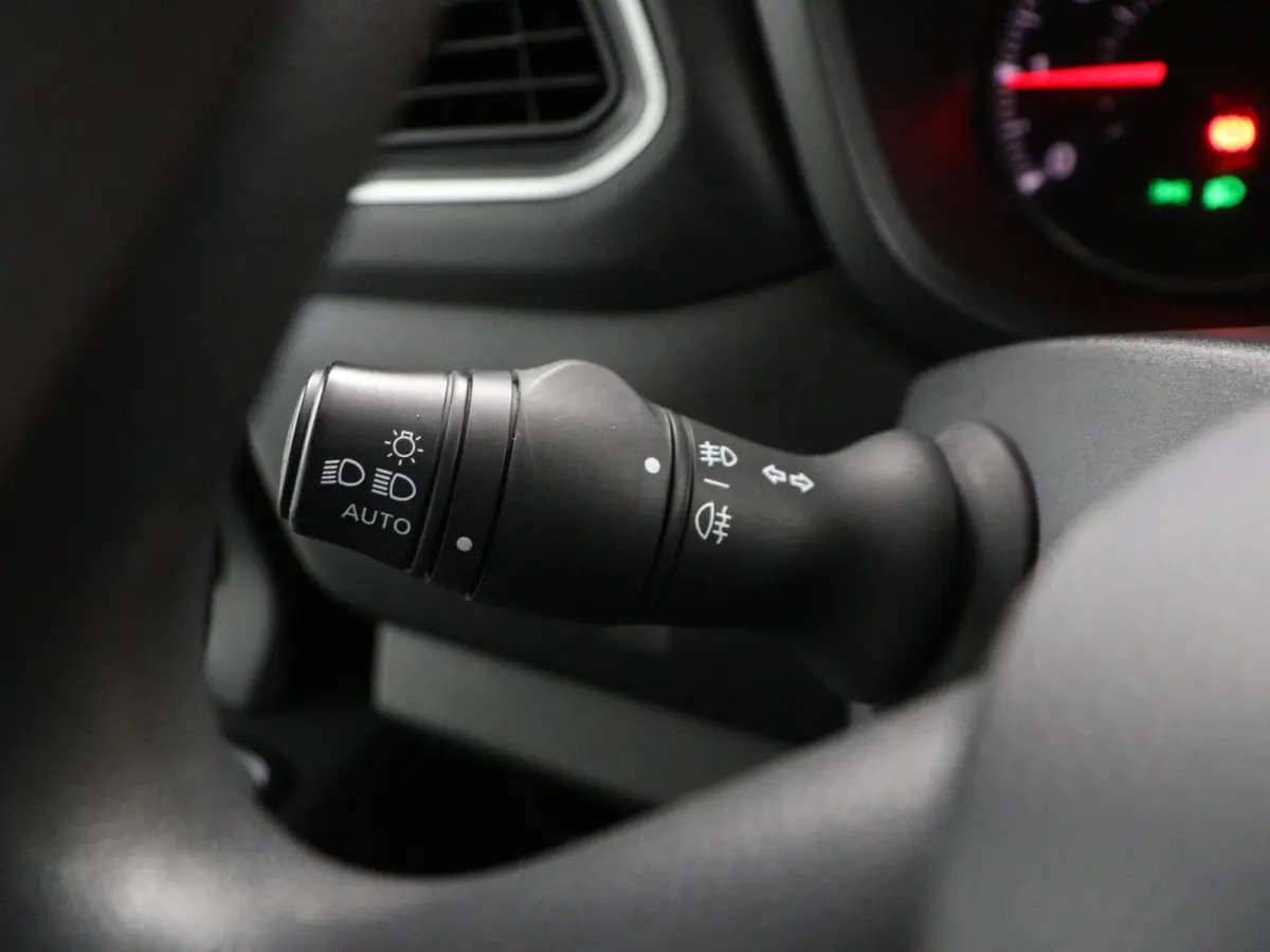 T35 L2H2 FWD dCi 135 GB Work Edition | Trekhaak | Navigatie | Parkeercamera |