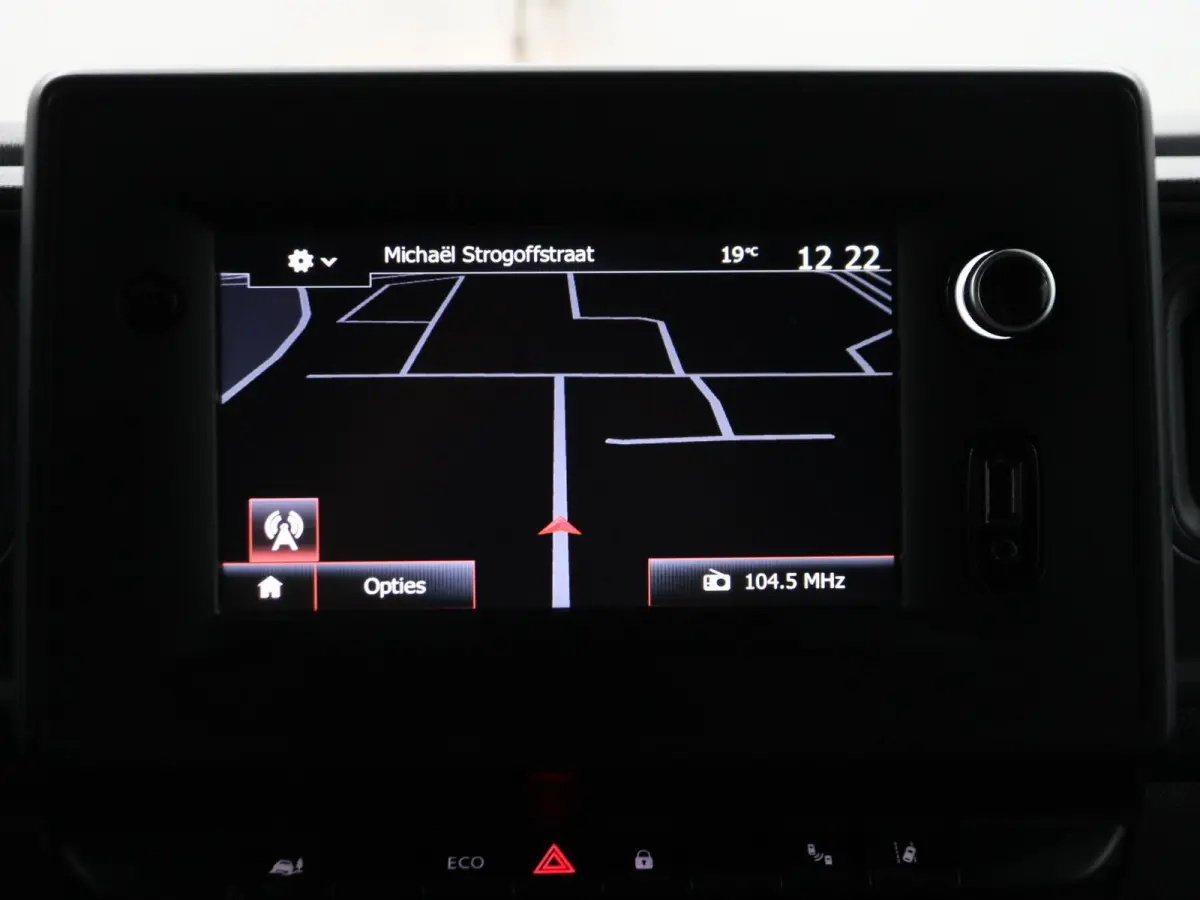 T35 L2H2 FWD dCi 135 GB Work Edition | Trekhaak | Navigatie | Parkeercamera |