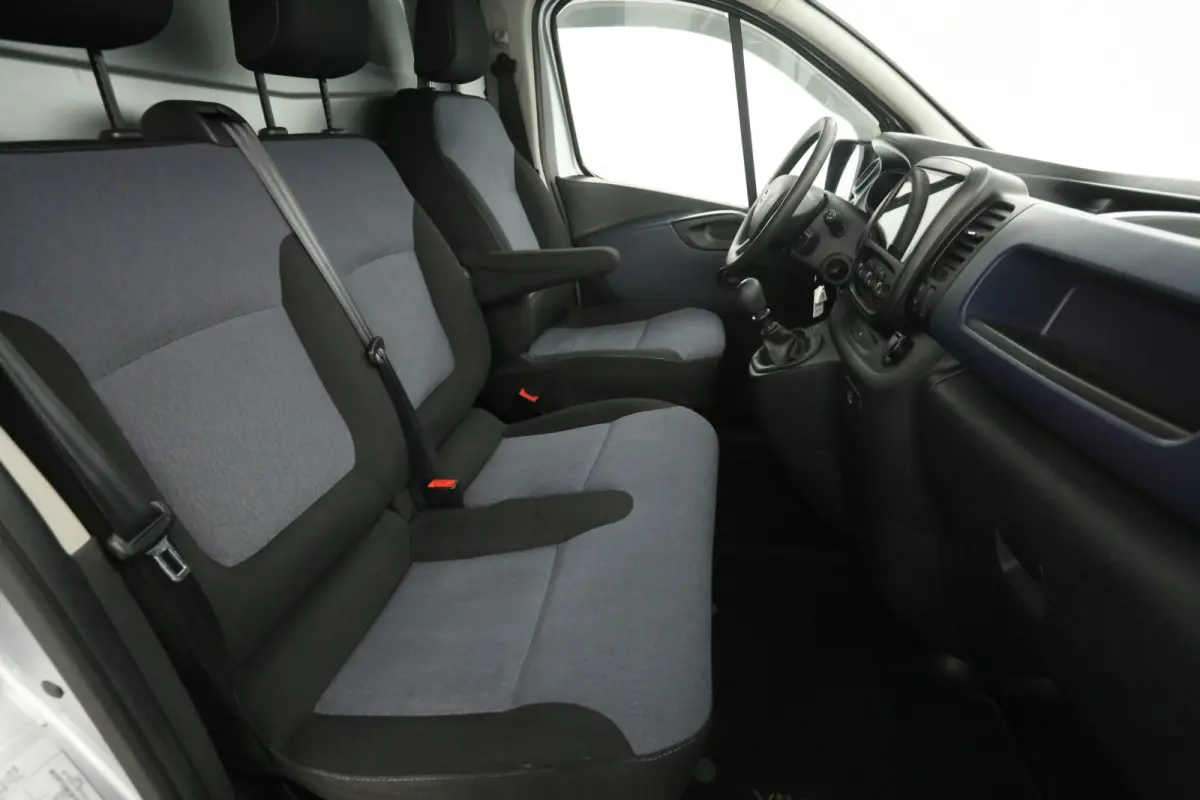 1.6 CDTI L2H1 | Marge | Airco | Cruise | Carplay | 3 Zits | Trekhaak | Parkeersens.