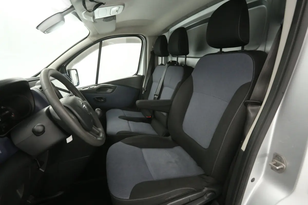 1.6 CDTI L2H1 | Marge | Airco | Cruise | Carplay | 3 Zits | Trekhaak | Parkeersens.