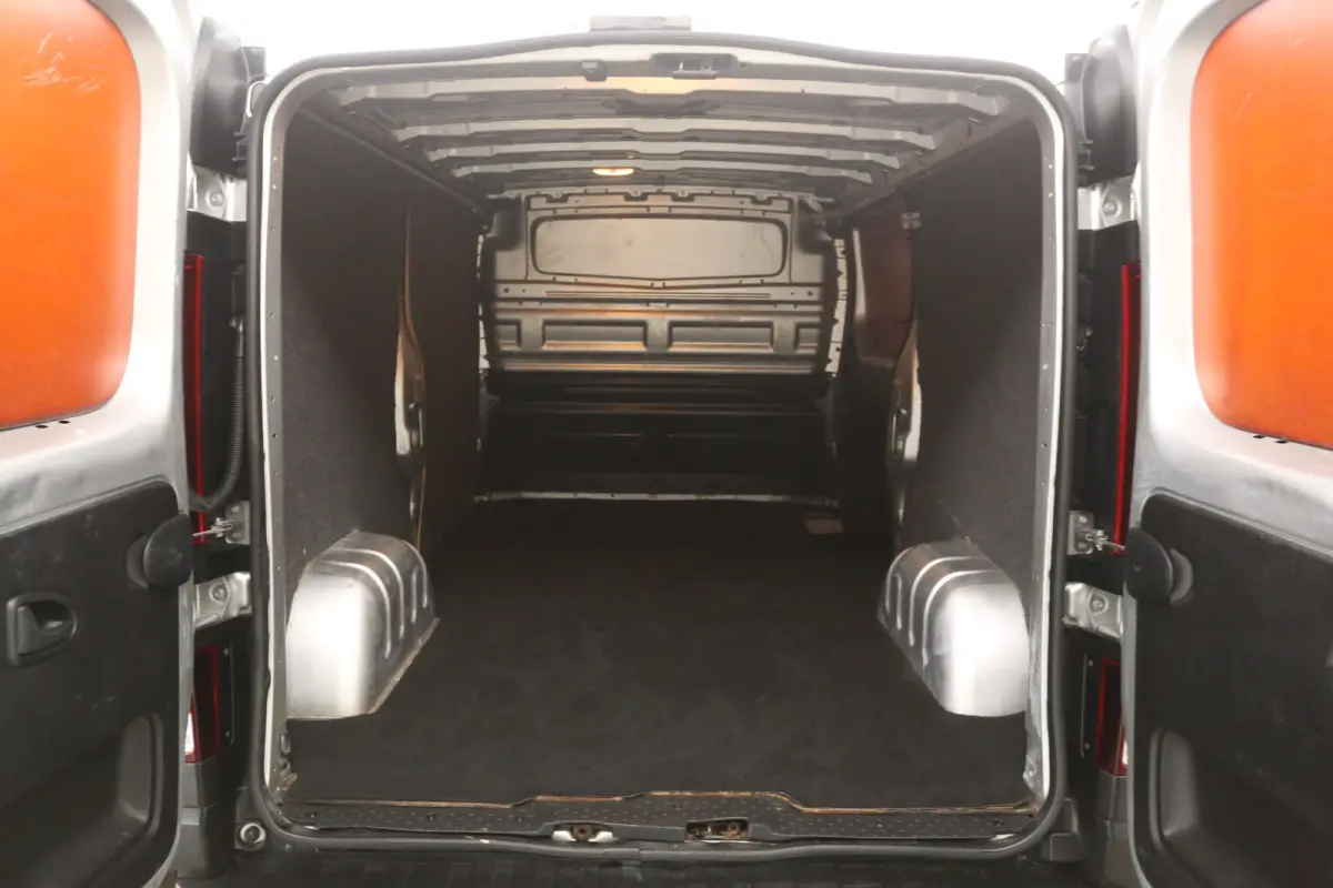 1.6 CDTI L2H1 | Marge | Airco | Cruise | Carplay | 3 Zits | Trekhaak | Parkeersens.