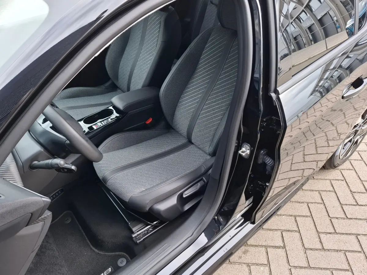 ALLURE Hybrid 110 e-DCS6 | 8 JAAR GARANTIE | CAMERA VOOR + ACHTER | NAVI | LED | DRAADLOOS CARPLAY |
