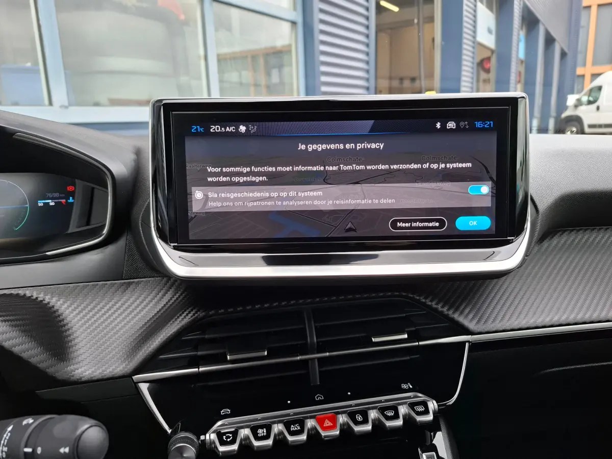 ALLURE Hybrid 110 e-DCS6 | 8 JAAR GARANTIE | CAMERA VOOR + ACHTER | NAVI | LED | DRAADLOOS CARPLAY |