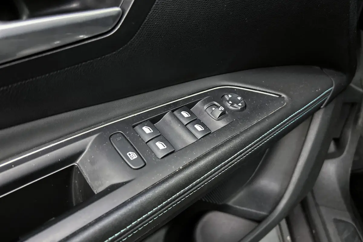 1.2 PureTech Blue Lease Executive | Camera | Adaptieve cruise control