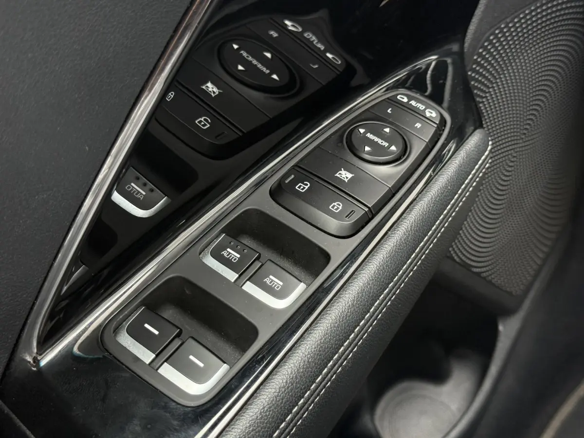 1.6 GDi Hybrid DynamicPlusLine 2e Eigenaar|Navi|Camera|Clima|Cruise|Stoelverwarming|Carplay|N.A.P|APK tot 05-2028