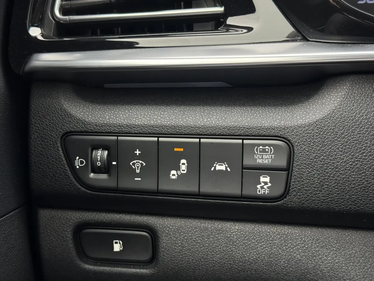 1.6 GDi Hybrid DynamicPlusLine 2e Eigenaar|Navi|Camera|Clima|Cruise|Stoelverwarming|Carplay|N.A.P|APK tot 05-2028