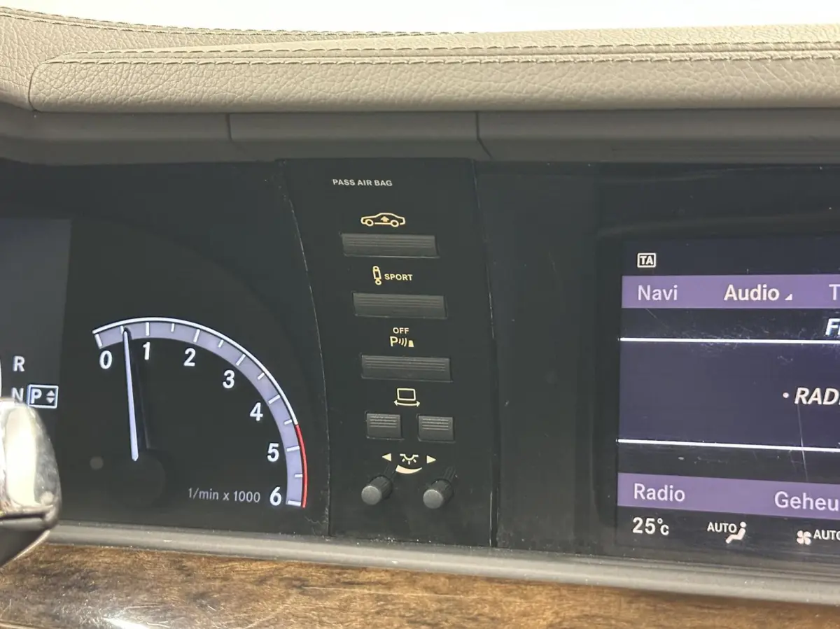 350 CDI BlueTEC Lang Prestige CAMERA NAVI LEER SCHUIF/KANTEL DAK TREKHAAK.