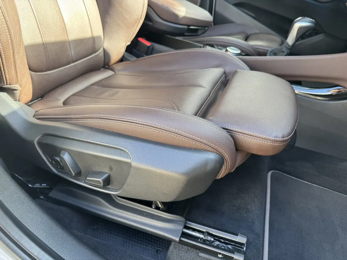 XDrive25e eDrive Edition Trekhaak Leder Panorama dak Led Adaptieve cruise