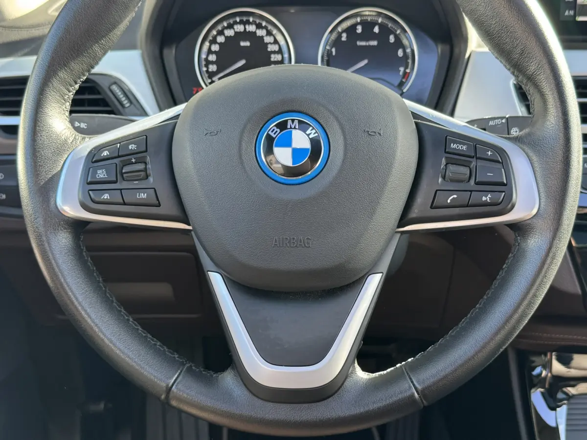 XDrive25e eDrive Edition Trekhaak Leder Panorama dak Led Adaptieve cruise