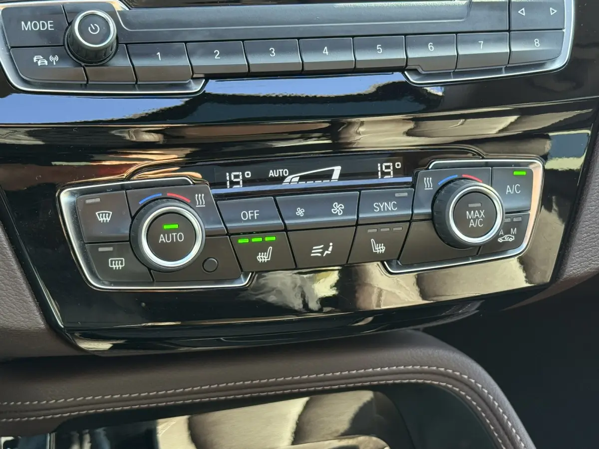 XDrive25e eDrive Edition Trekhaak Leder Panorama dak Led Adaptieve cruise