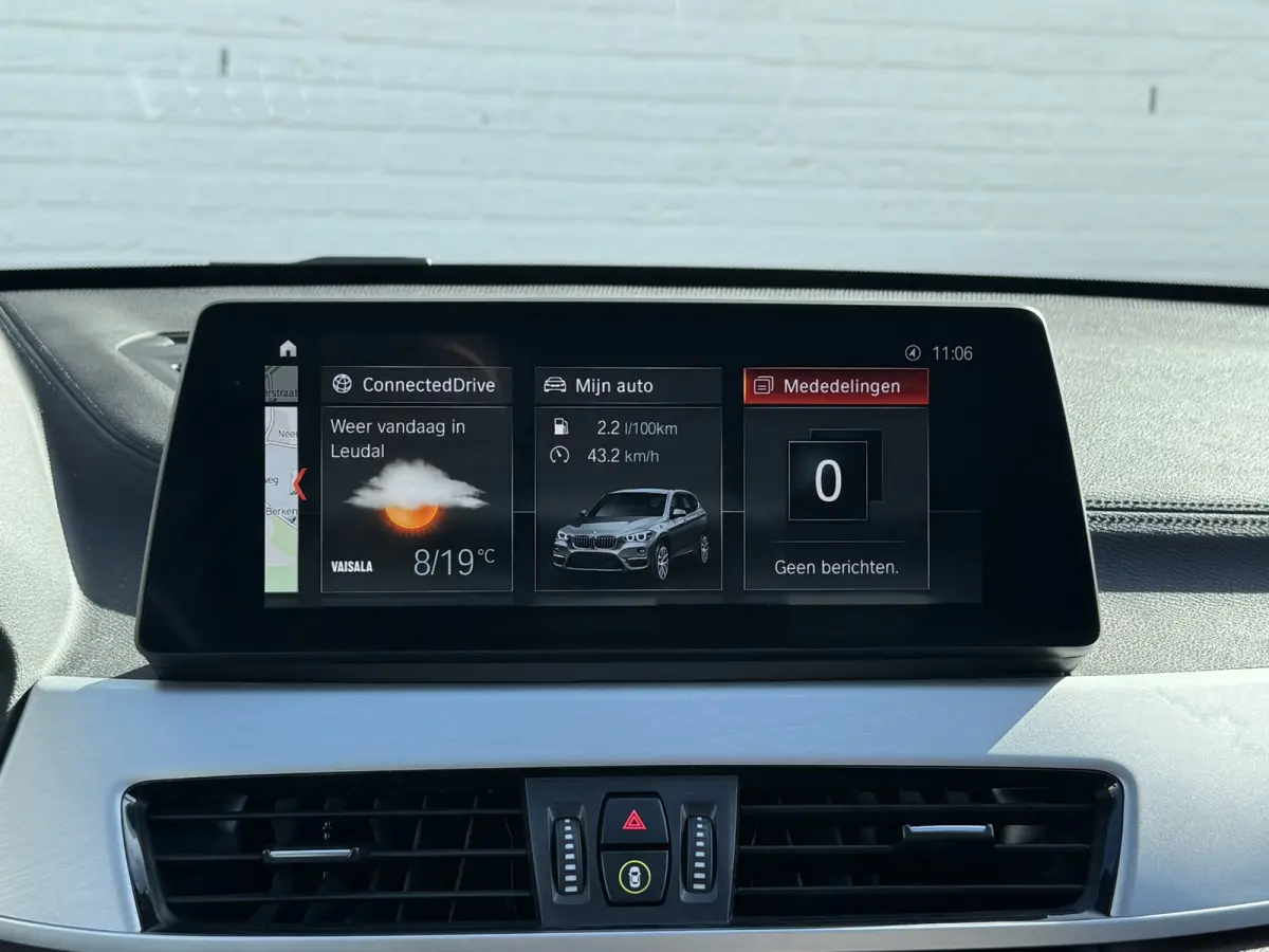 XDrive25e eDrive Edition Trekhaak Leder Panorama dak Led Adaptieve cruise