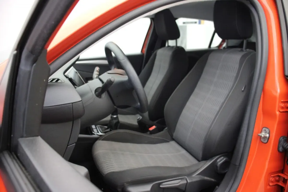 1.2 Edition - Carplay, Cruise, PDC