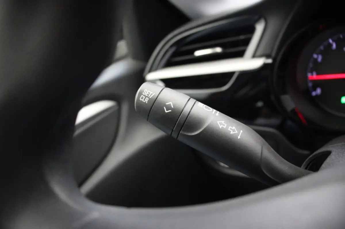 1.2 Edition - Carplay, Cruise, PDC