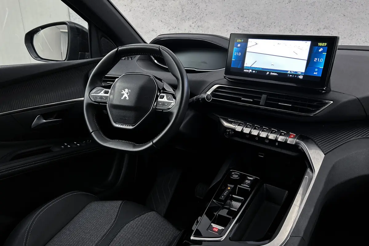 1.6 HYbrid 225 Allure | Camera | Half lederen bekleding | Navigatie