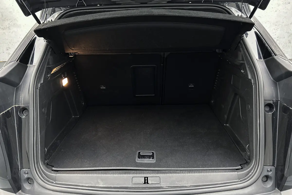 1.6 HYbrid 225 Allure | Camera | Half lederen bekleding | Navigatie