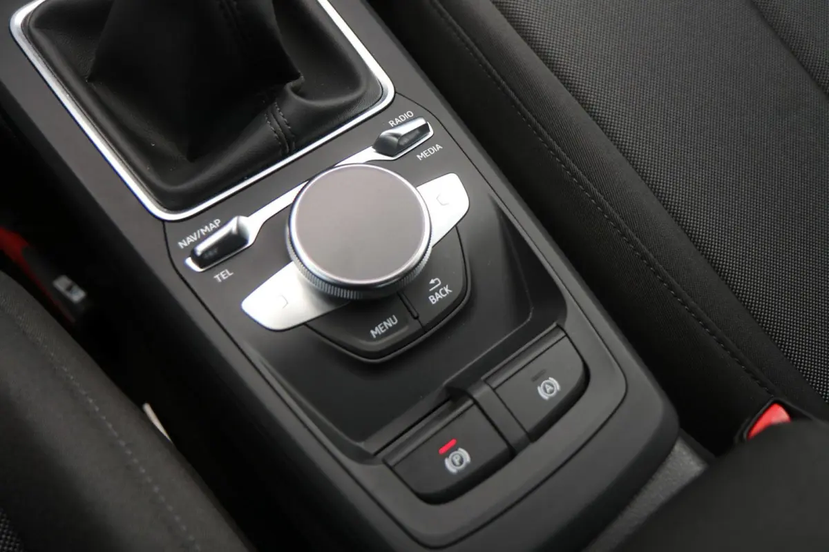 30 TFSI 110pk Pro Line | Apple Carplay/Android Auto | Parkeerhulp Achter | Cruise control
