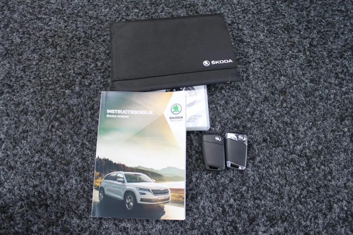 1.5 TSI Sportline Business|Rijklaar prijs|Elek. trekhaak|Leder|Elek. stoel|Camera|