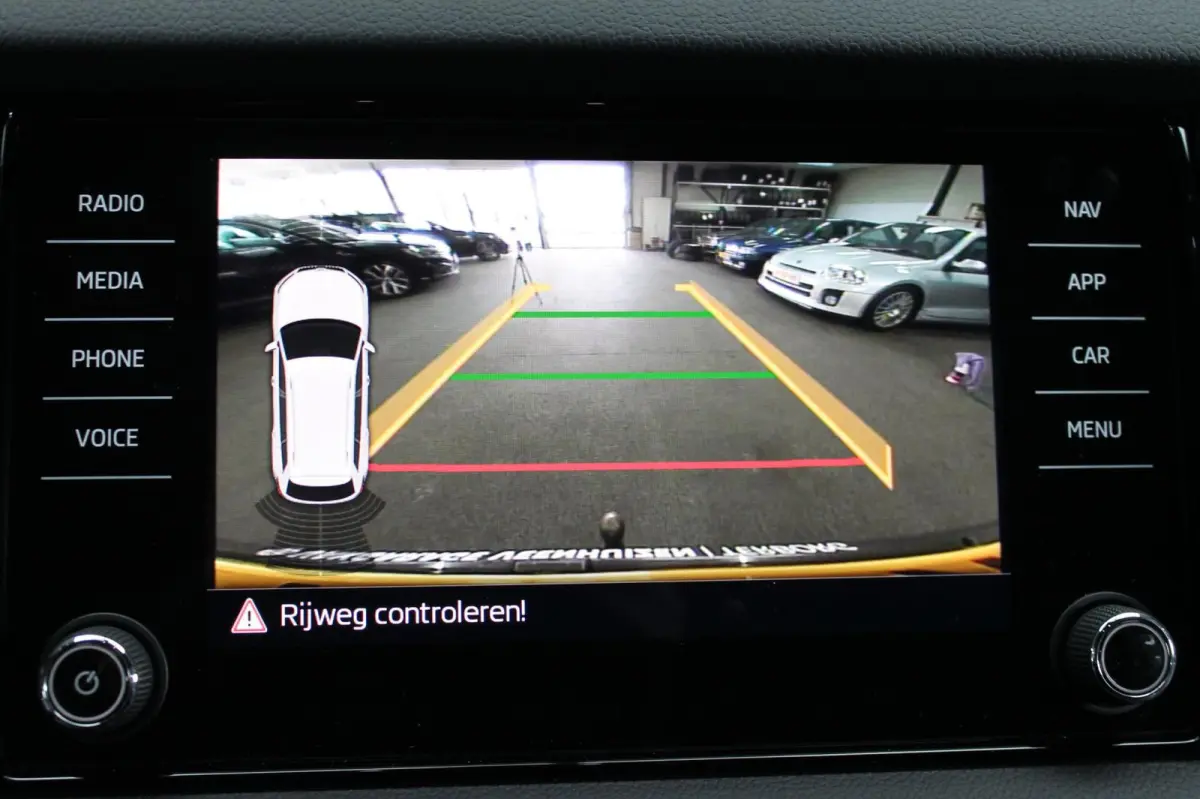1.5 TSI Sportline Business|Rijklaar prijs|Elek. trekhaak|Leder|Elek. stoel|Camera|