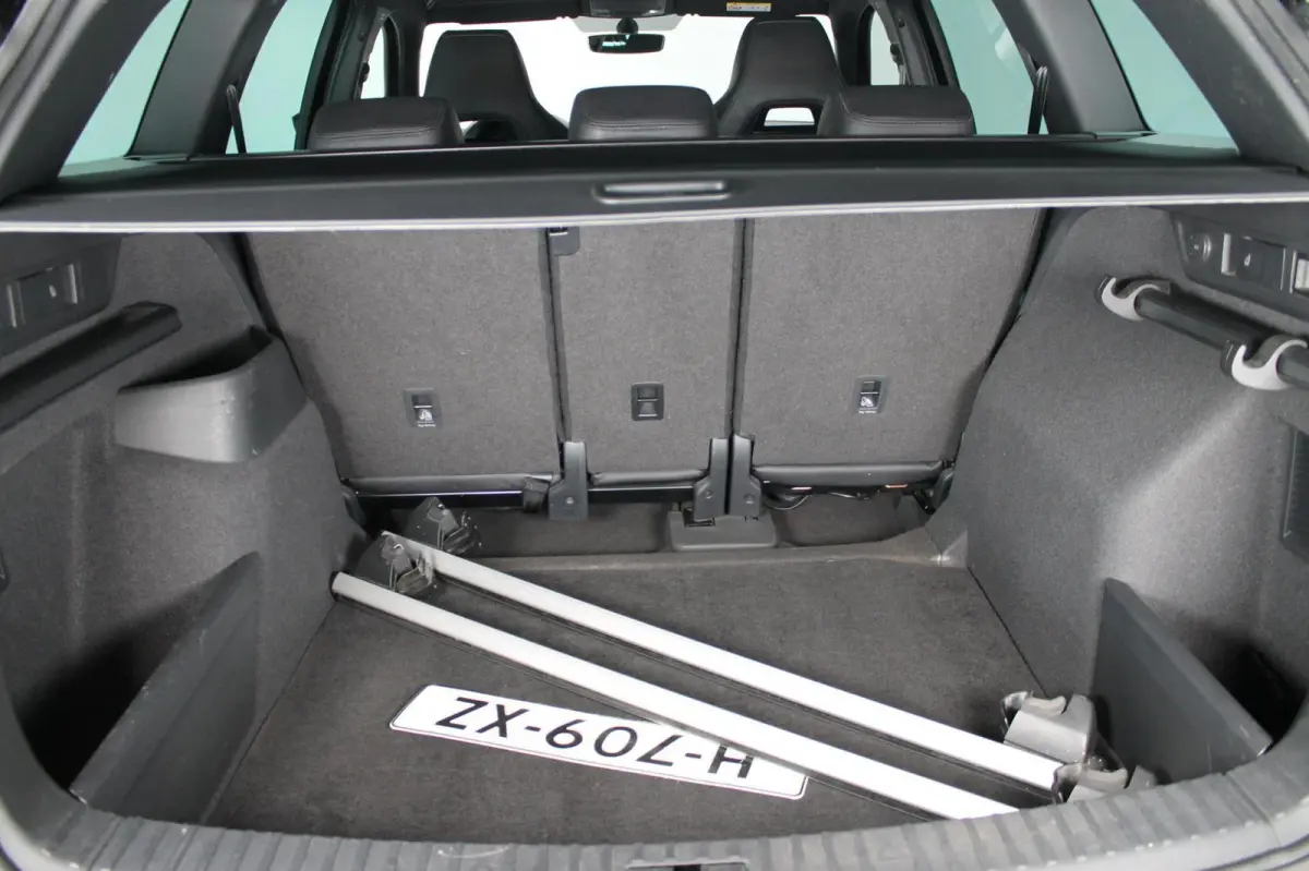 1.5 TSI Sportline Business|Rijklaar prijs|Elek. trekhaak|Leder|Elek. stoel|Camera|