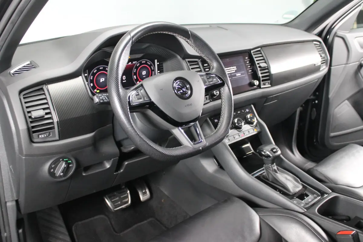 1.5 TSI Sportline Business|Rijklaar prijs|Elek. trekhaak|Leder|Elek. stoel|Camera|
