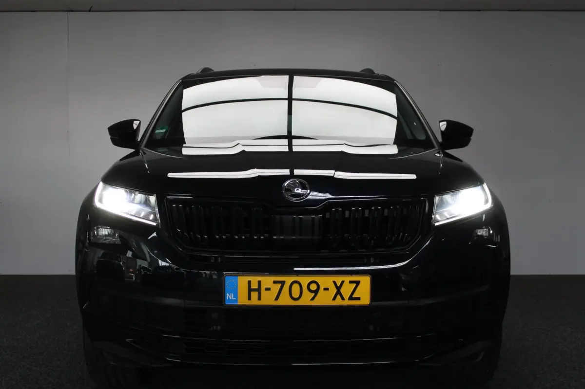 1.5 TSI Sportline Business|Rijklaar prijs|Elek. trekhaak|Leder|Elek. stoel|Camera|