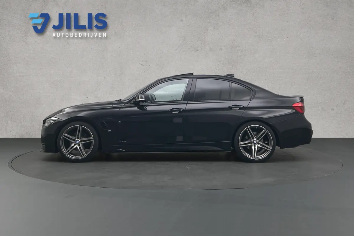 330e Centennial M-sport | Camera | Lederen bekleding | Schuif-/kanteldak