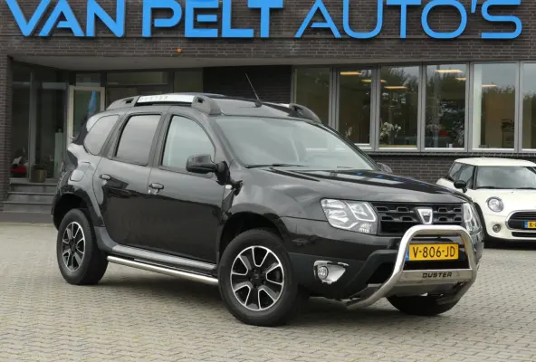 1.5 dCi 4x2 AUTOMAAT Série Limitée BlackShadow