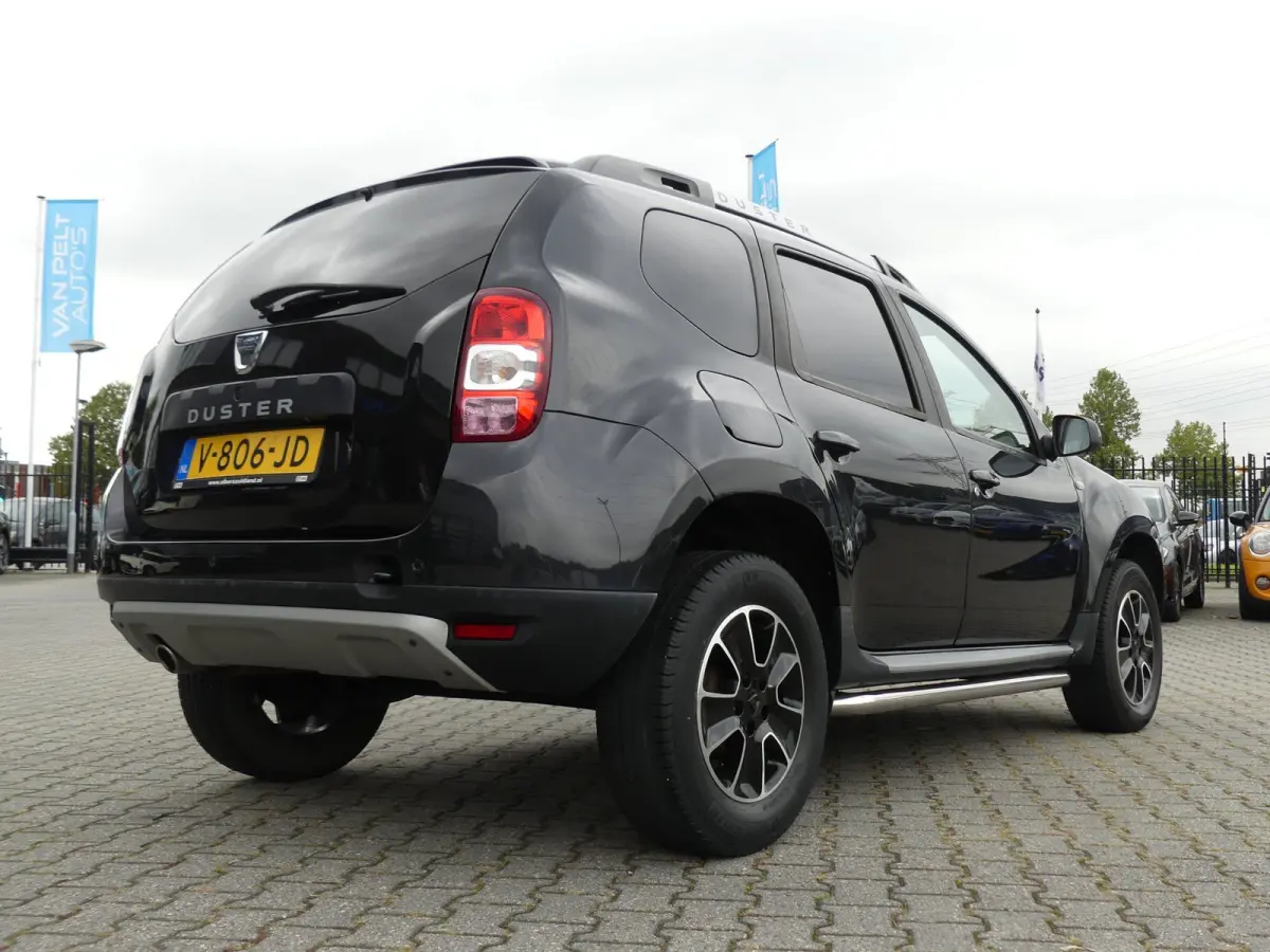 1.5 dCi 4x2 AUTOMAAT Série Limitée BlackShadow