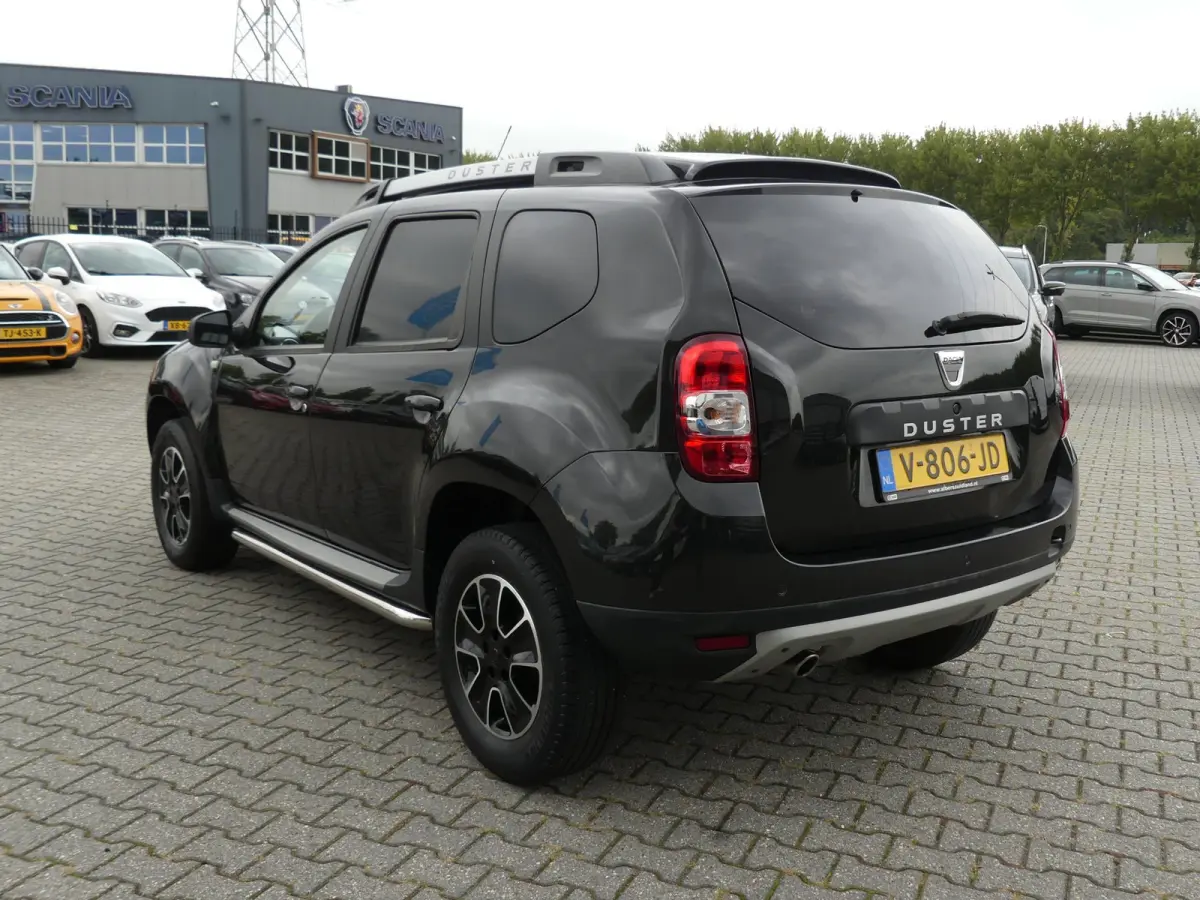 1.5 dCi 4x2 AUTOMAAT Série Limitée BlackShadow
