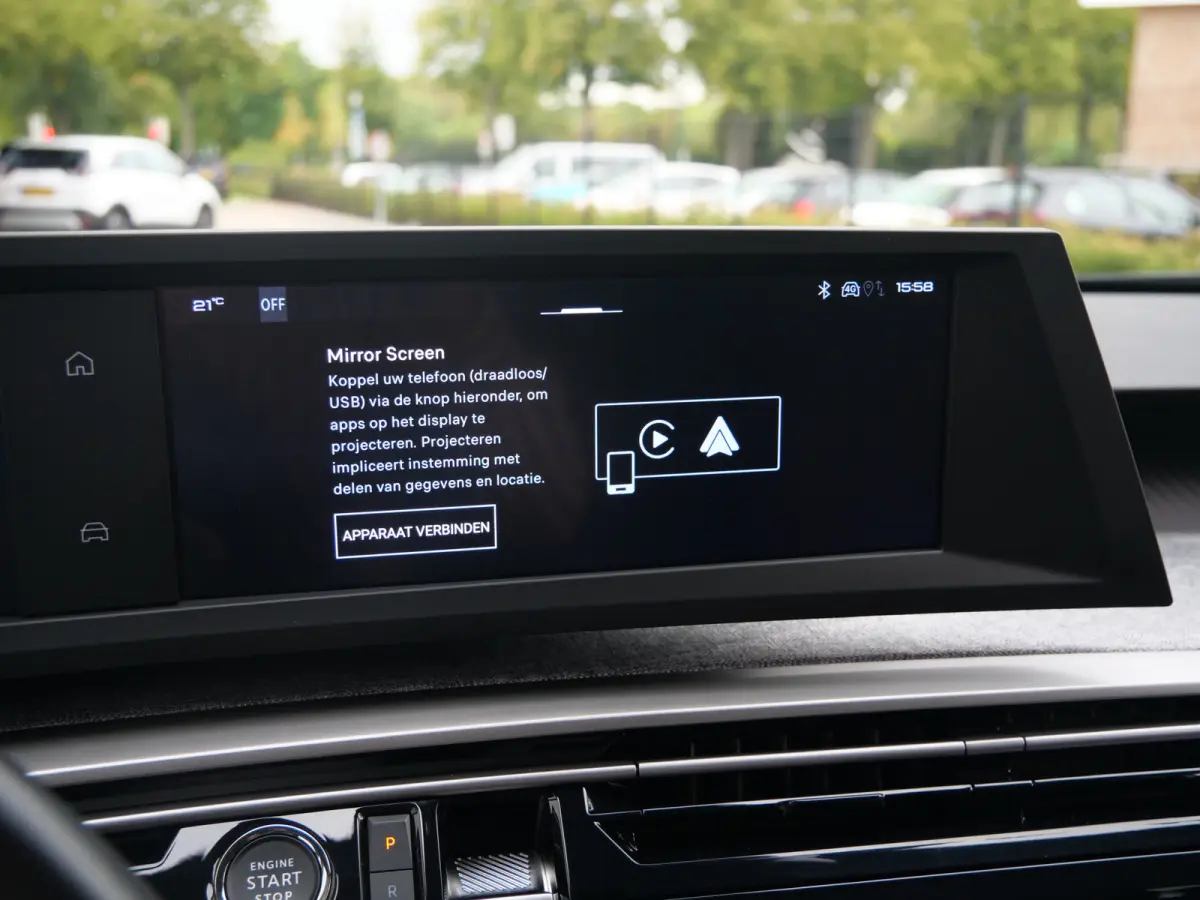 1.2 Hybrid 145 Pk Allure Automaat Apple Carplay / DAB / Camera