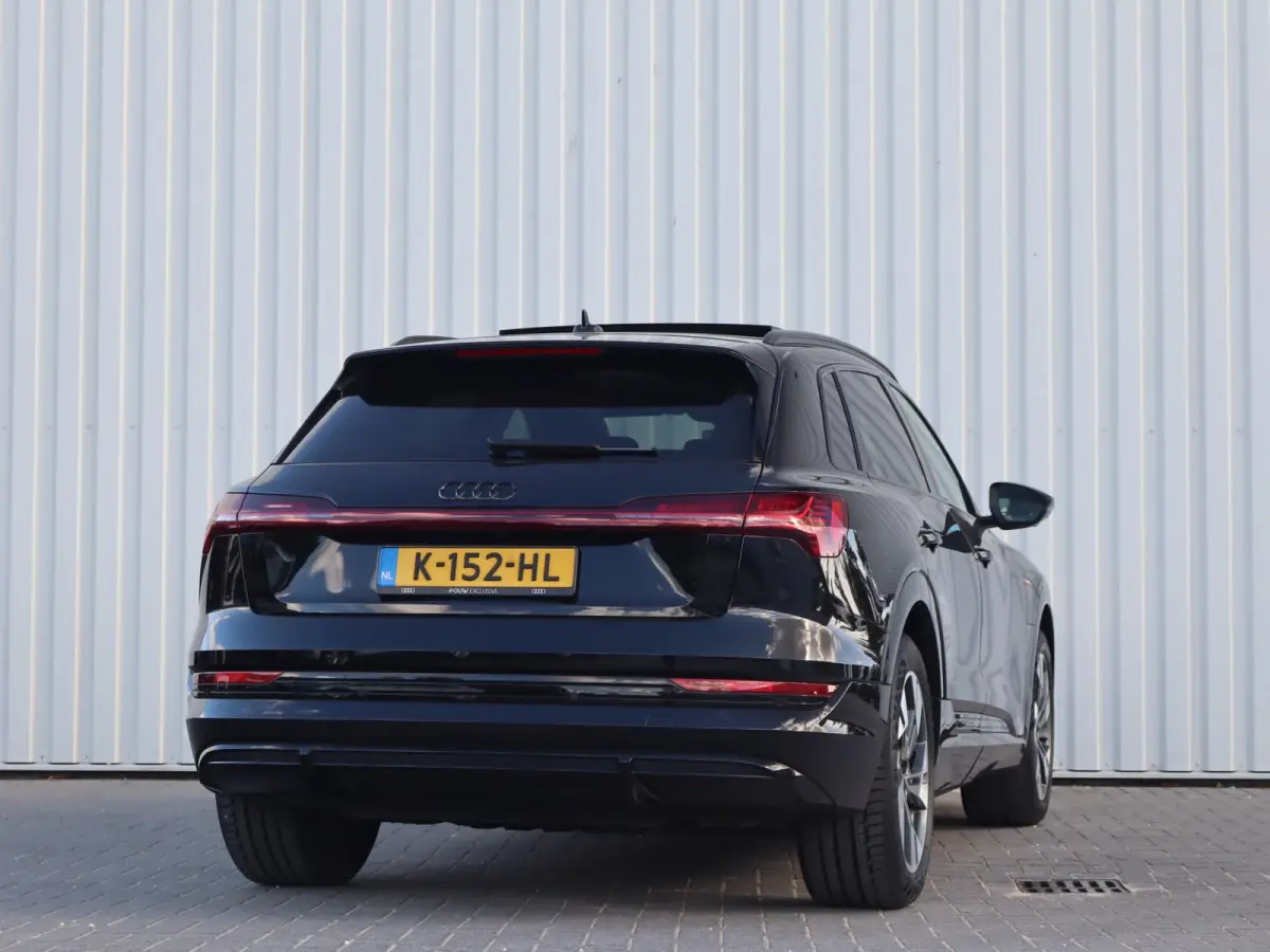 50 313pk quattro S edition 71 kWh | SoH 97% | Panormadak | Adaptive Cruise | Voorstoelen Verwarmd | 360 Camera | Elektrische Voorstoelen | 20'' LM Velgen
