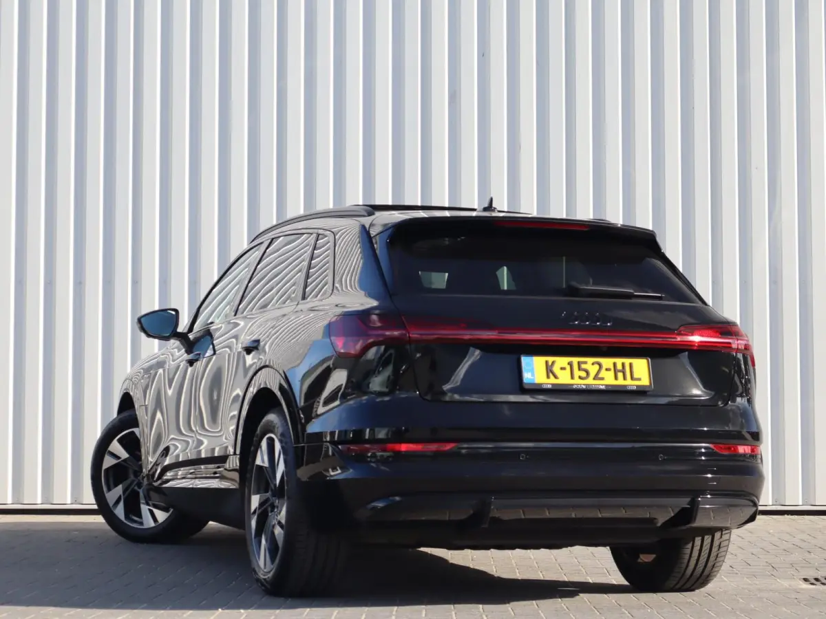 50 313pk quattro S edition 71 kWh | SoH 97% | Panormadak | Adaptive Cruise | Voorstoelen Verwarmd | 360 Camera | Elektrische Voorstoelen | 20'' LM Velgen