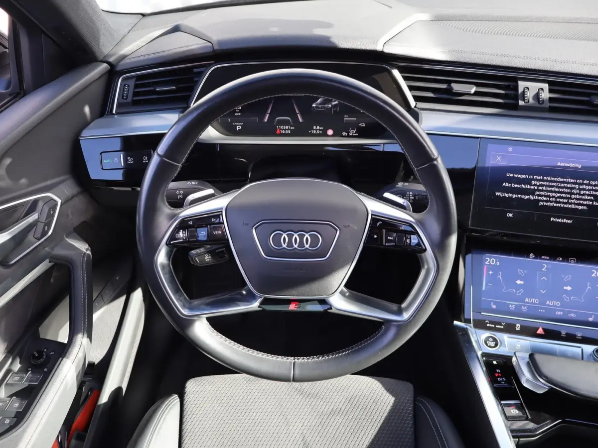 50 313pk quattro S edition 71 kWh | SoH 97% | Panormadak | Adaptive Cruise | Voorstoelen Verwarmd | 360 Camera | Elektrische Voorstoelen | 20'' LM Velgen