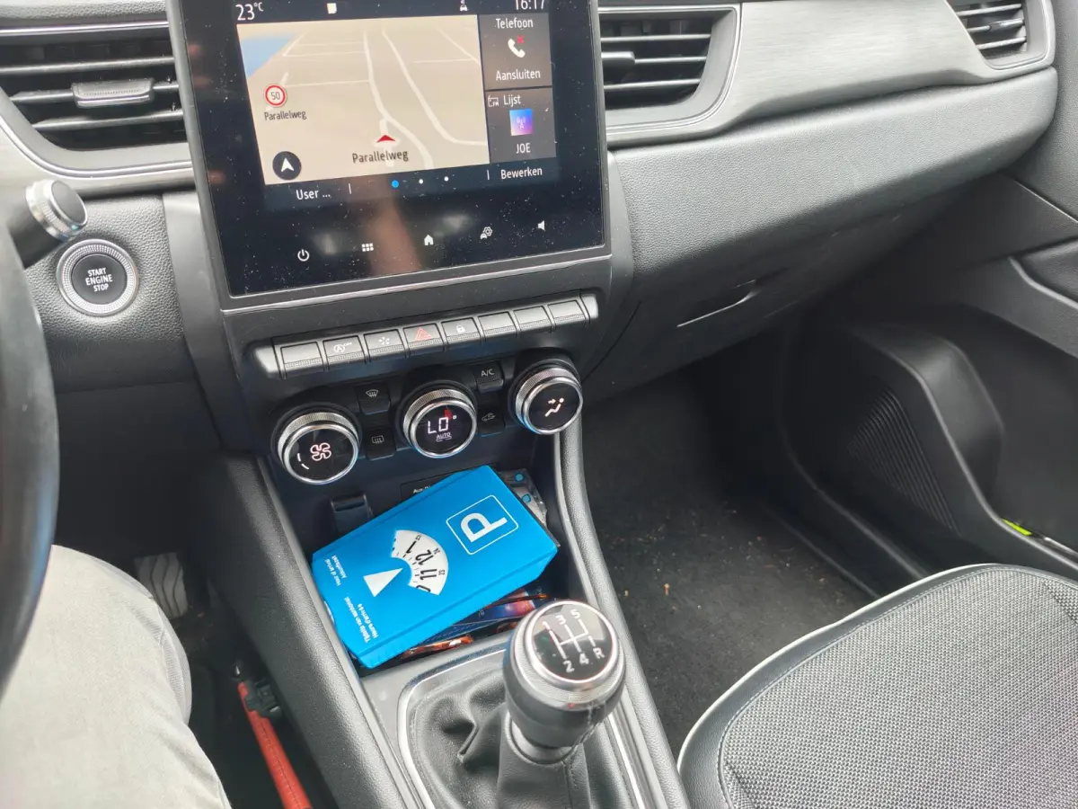 TCe 100 Intens | Parkeercamera | Navigatie |