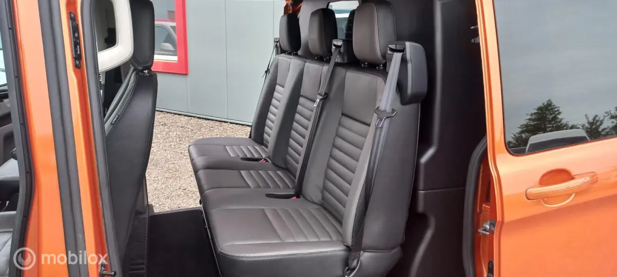 320 2.0 TDCI L1H1 Limited DC