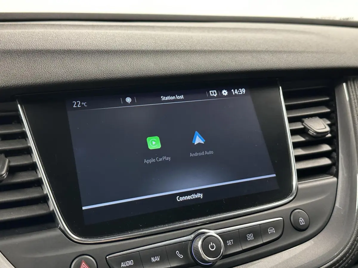 1.2 Turbo Business Executive CAMERA TREKHAAK CARPLAY LM NAVI ECC CRUISE.