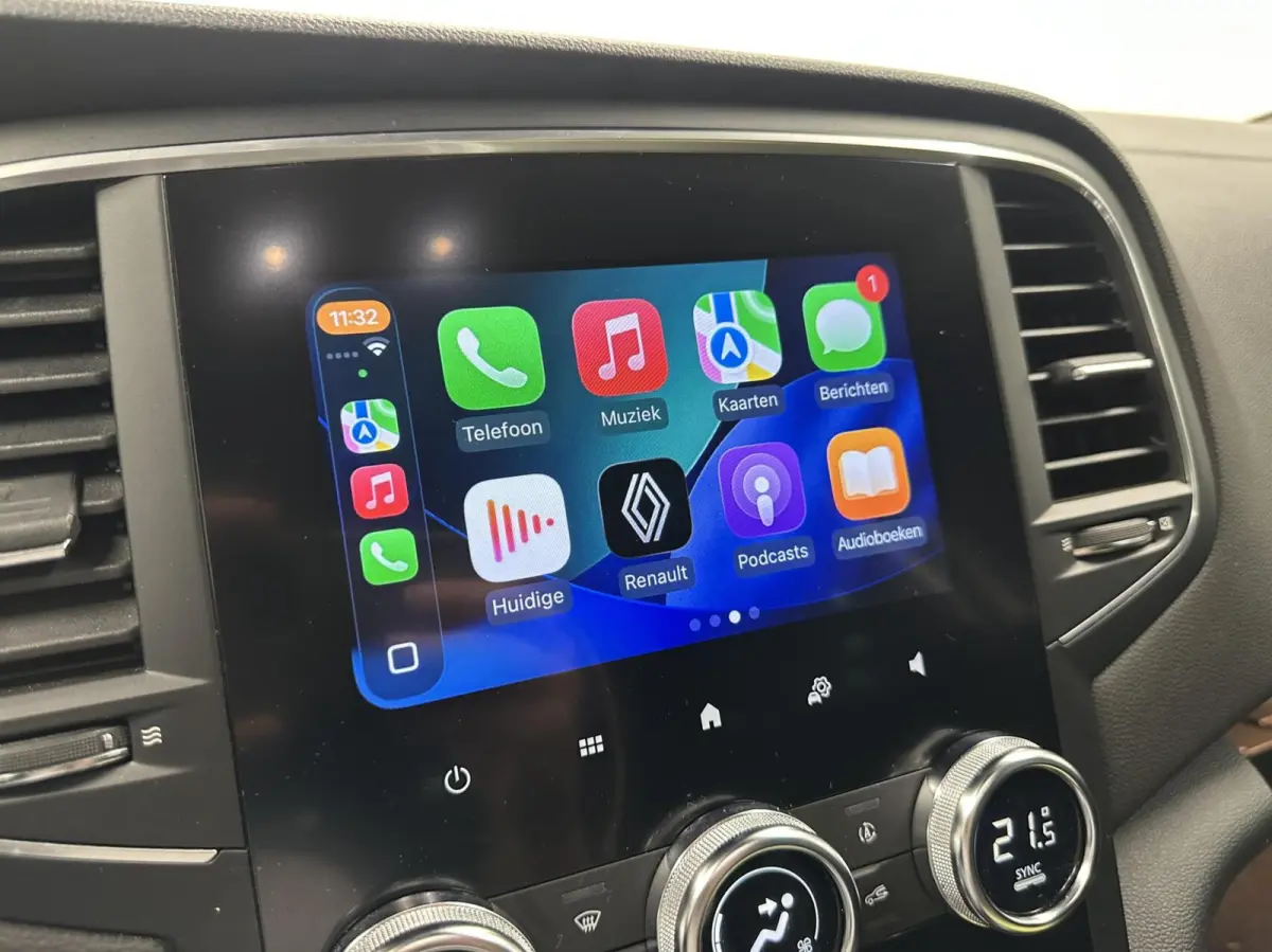1.3 TCe Intens NAVI CARPLAY CRUISE LM ECC.