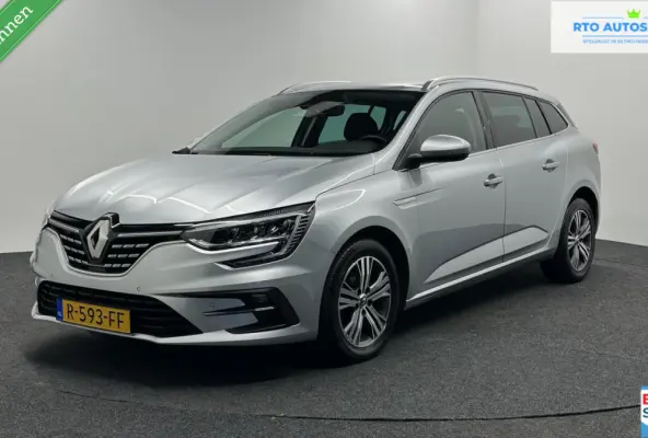 1.3 TCe Intens NAVI CARPLAY CRUISE LM ECC.