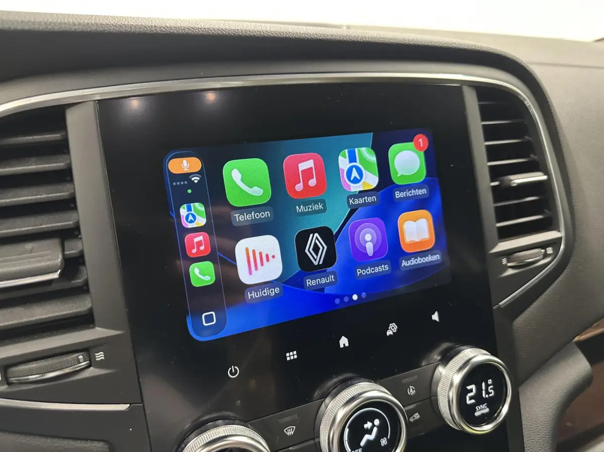 1.3 TCe Intens NAVI CARPLAY CRUISE LM ECC.