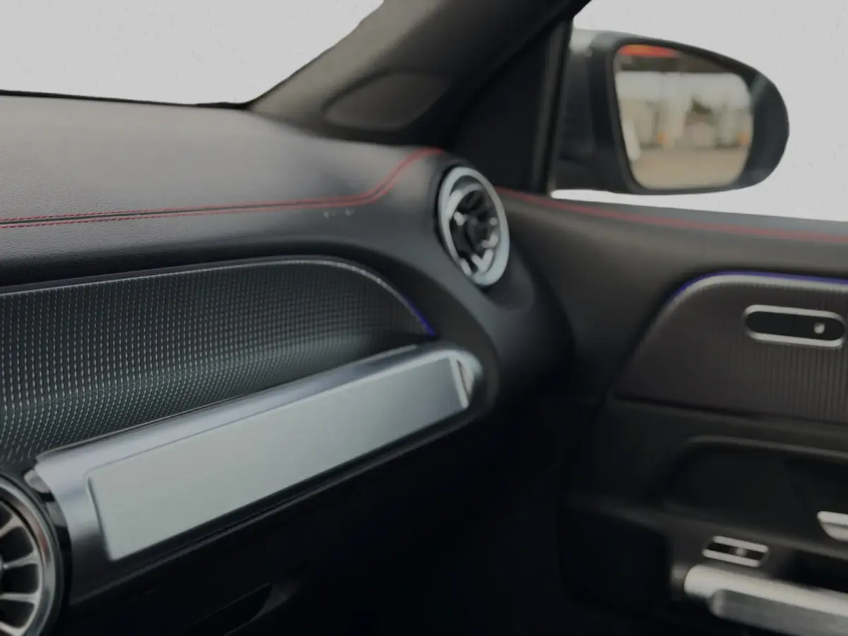 250 AMG Line 7p. 67 kWh 93% SoH(NL-auto, 1e Eig, Dealer OndH, Panorama, SfeerV, Carplay, Camera, StoelV, Etc)