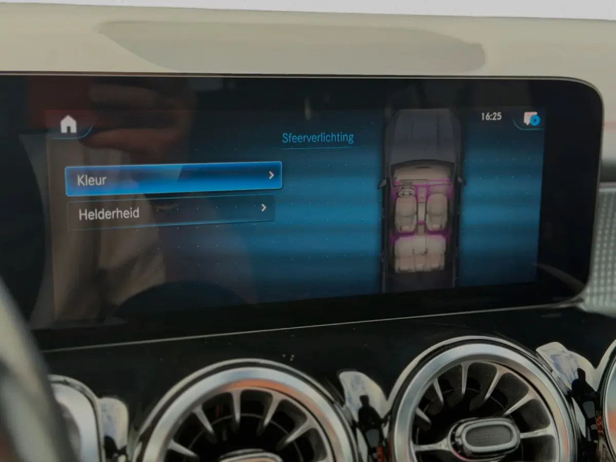 250 AMG Line 7p. 67 kWh 93% SoH(NL-auto, 1e Eig, Dealer OndH, Panorama, SfeerV, Carplay, Camera, StoelV, Etc)