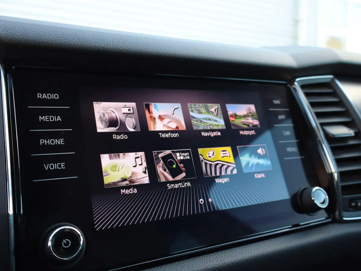 1.5 TSI 150pk DSG Business Edition | Cruise Control | Functie Pakket | Voorstoelen verwarmd | Apple Carplay/Android Auto | Trekhaak | PDC Voor & Achter