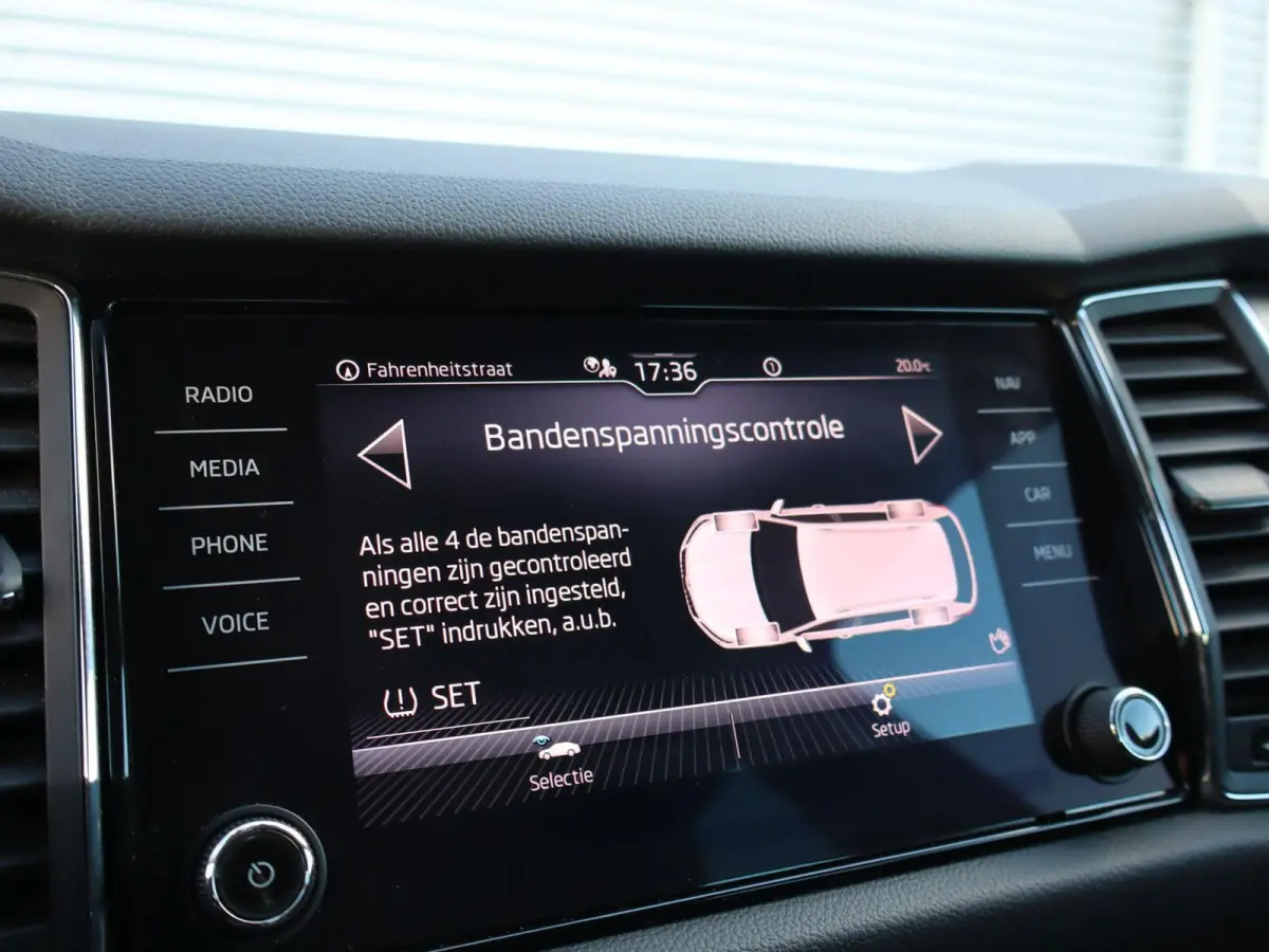 1.5 TSI 150pk DSG Business Edition | Cruise Control | Functie Pakket | Voorstoelen verwarmd | Apple Carplay/Android Auto | Trekhaak | PDC Voor & Achter