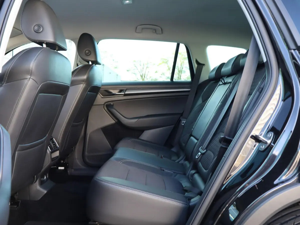 1.5 TSI 150pk DSG Business Edition | Cruise Control | Functie Pakket | Voorstoelen verwarmd | Apple Carplay/Android Auto | Trekhaak | PDC Voor & Achter