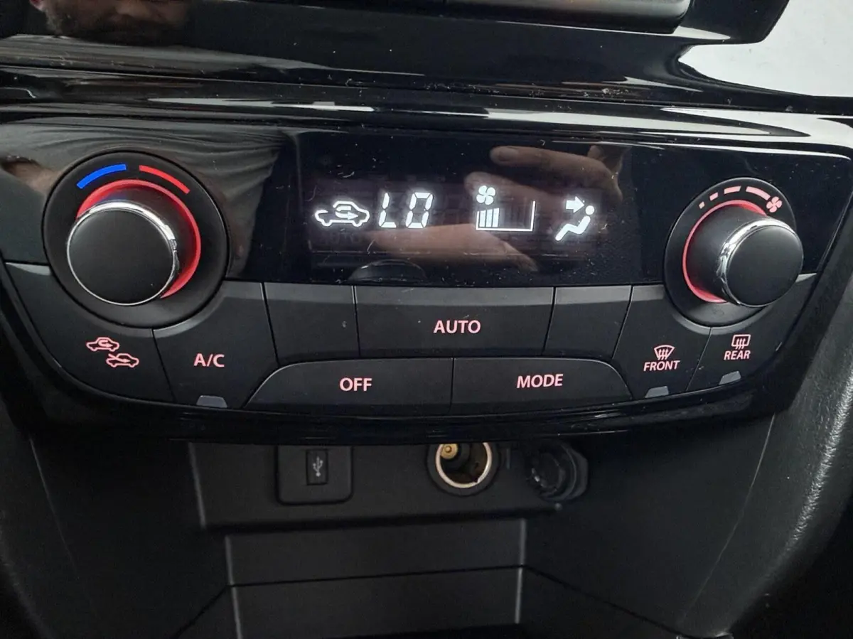 1.4 Boosterjet Select Smart Hybrid
