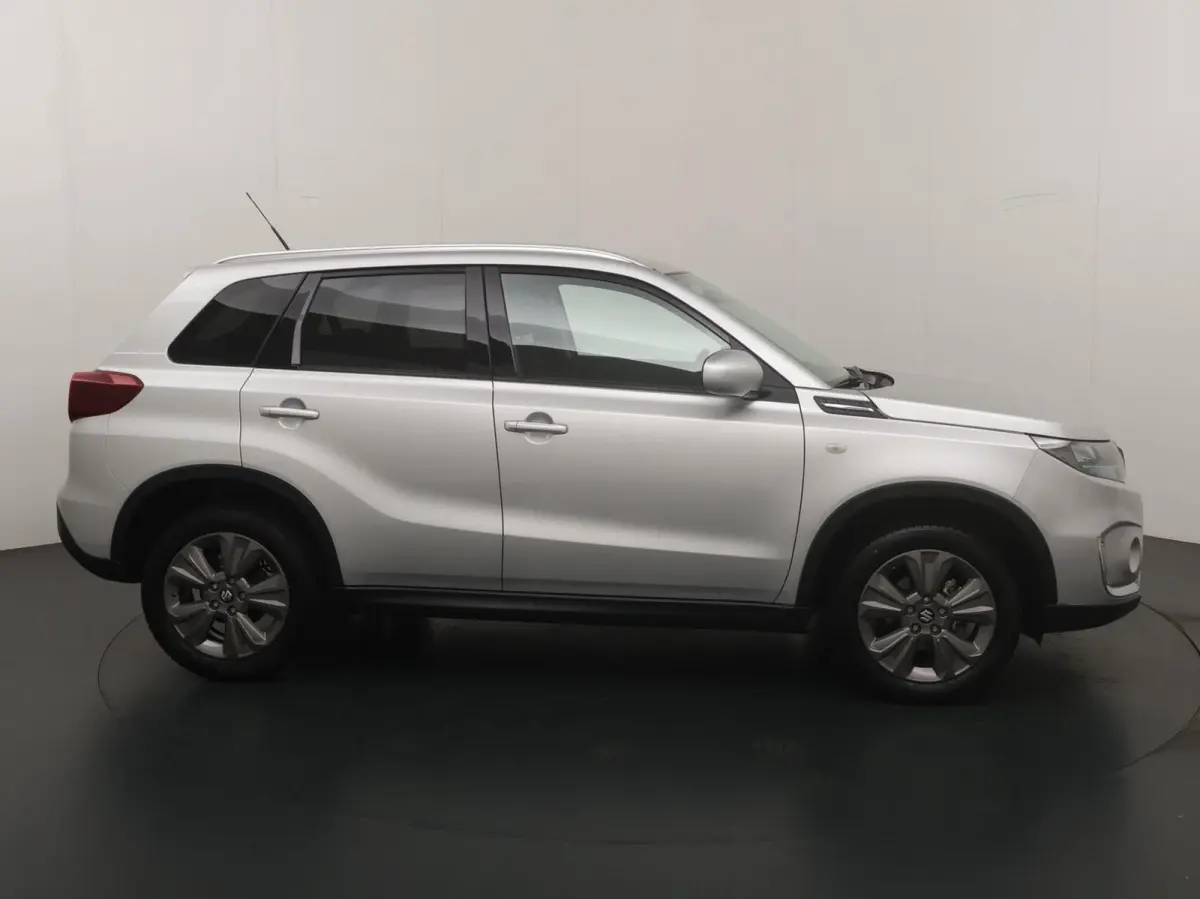 1.4 Boosterjet Select Smart Hybrid